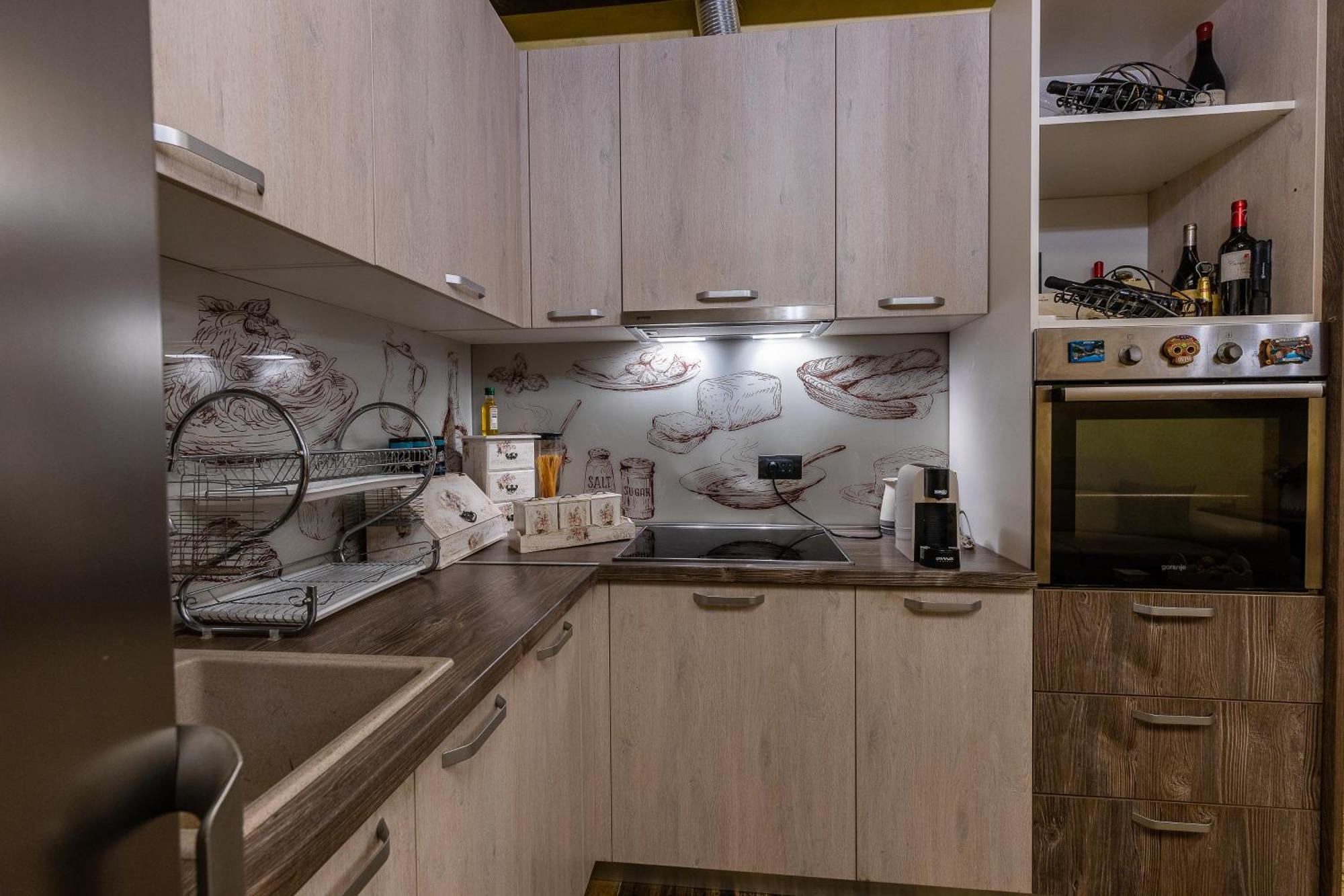 شقة Luxury House Lotos Golubovci المظهر الخارجي الصورة